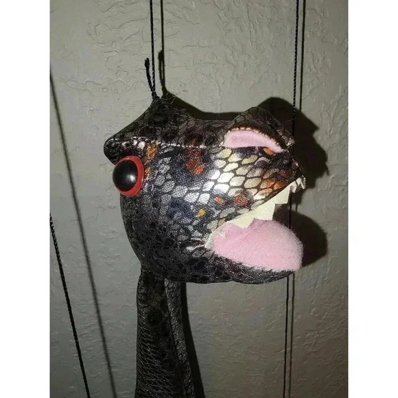 Dinosaur Marionette - Picture 3 of 9